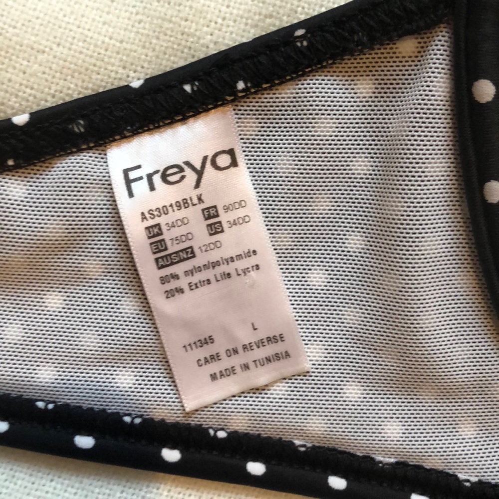 FREYA Polka Dot Ruffle Bikini Top - Picture 4 of 5